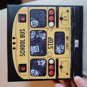 Loot fright collector pin set Trick 'R Treat